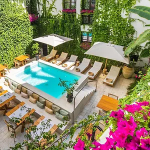 Hotel Casa Nostra Boutique &